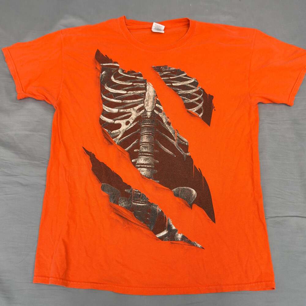 Men’s Skeleton ribcage orange and black t-shirt size Large